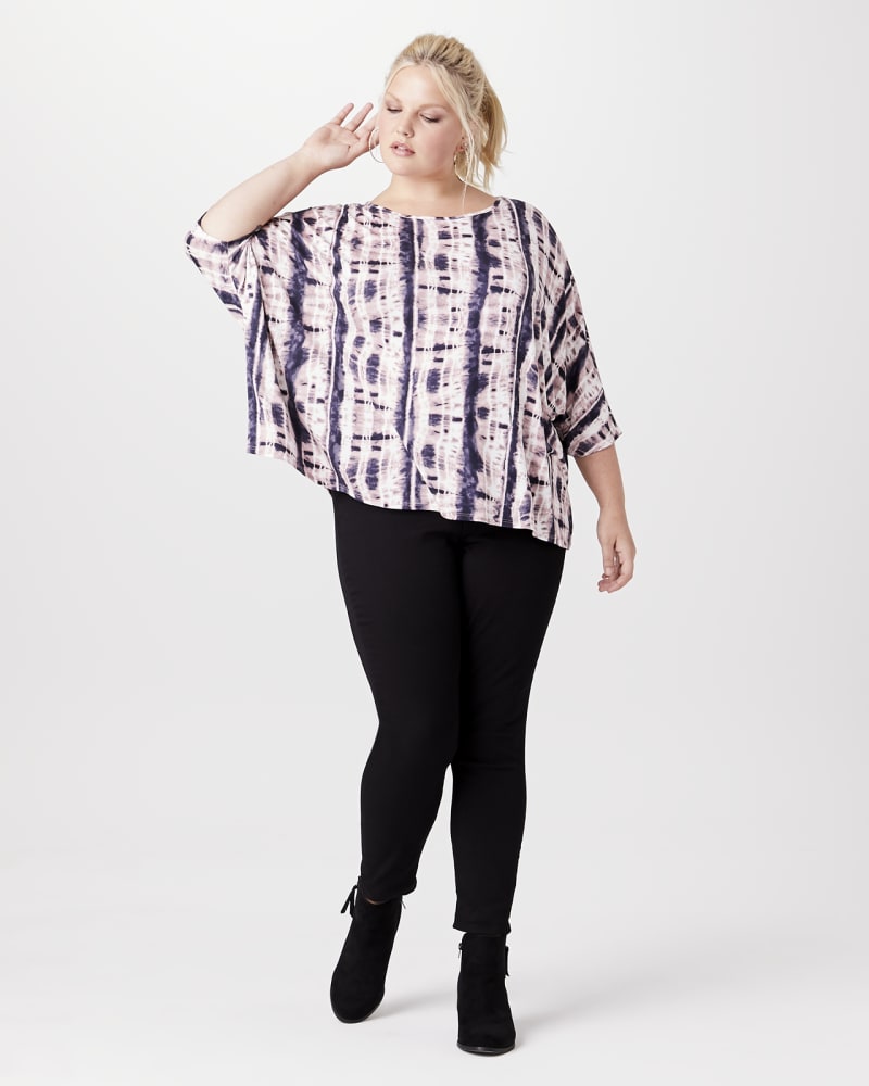 Plus size model with apple body shape wearing Siena Half-Sleeve Top by Marybelle | Dia&Co | dia_product_style_image_id:143724